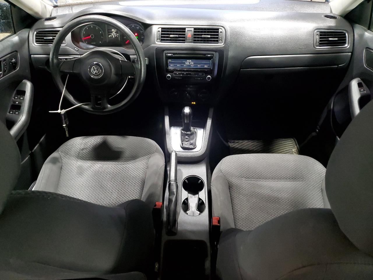 2012 VOLKSWAGEN JETTA