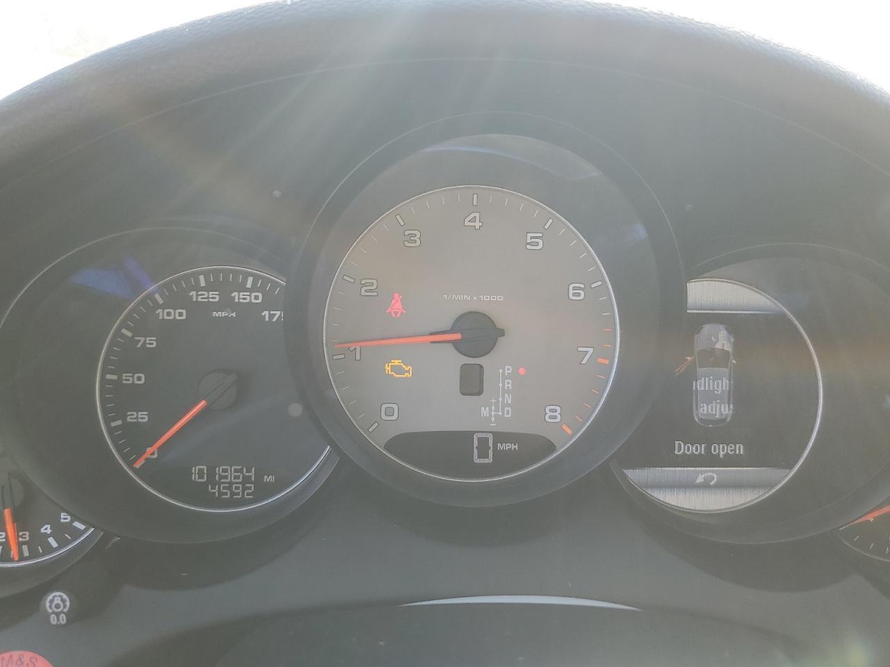 2018 PORSCHE CAYENNE
