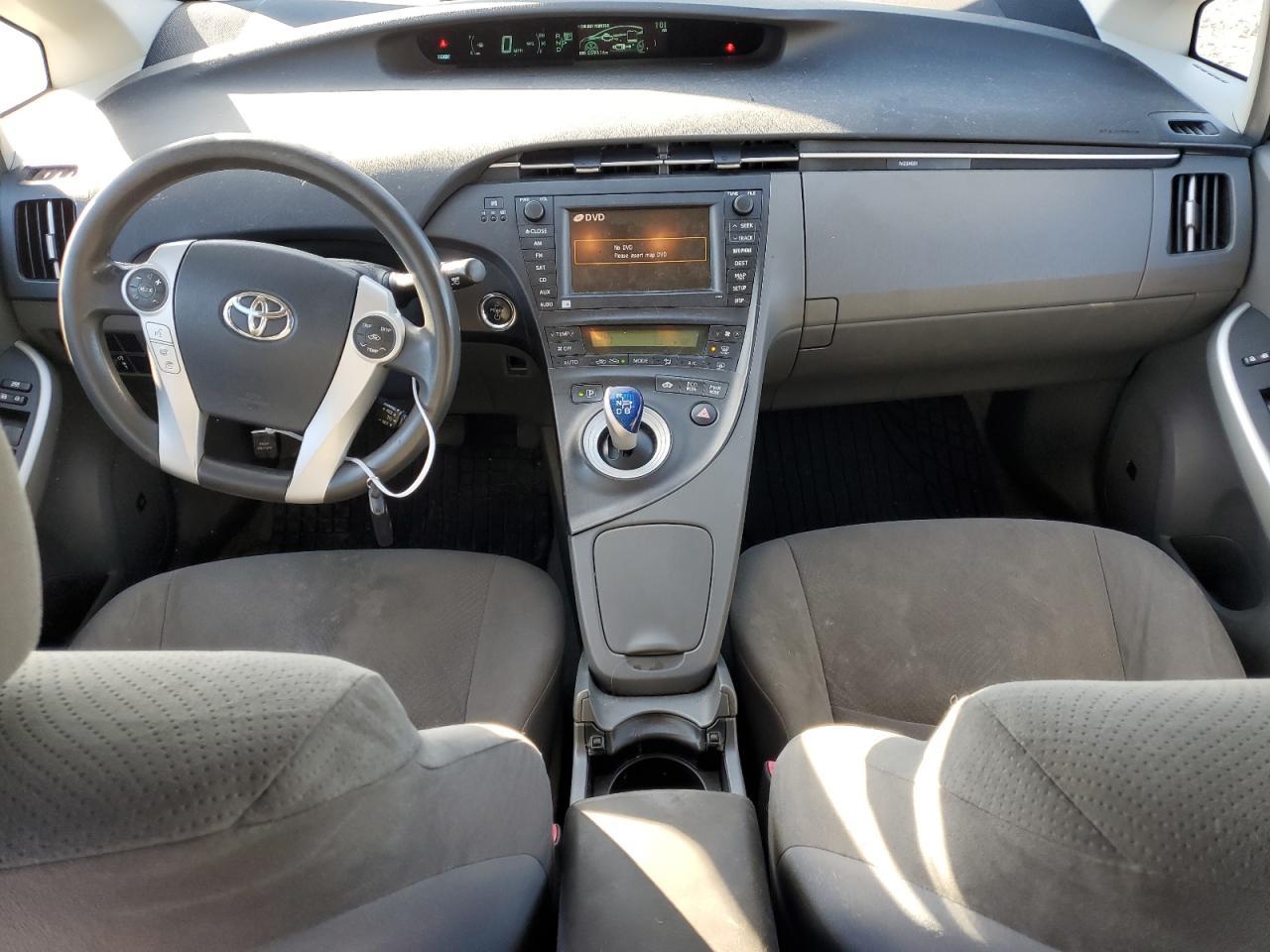 2011 TOYOTA PRIUS