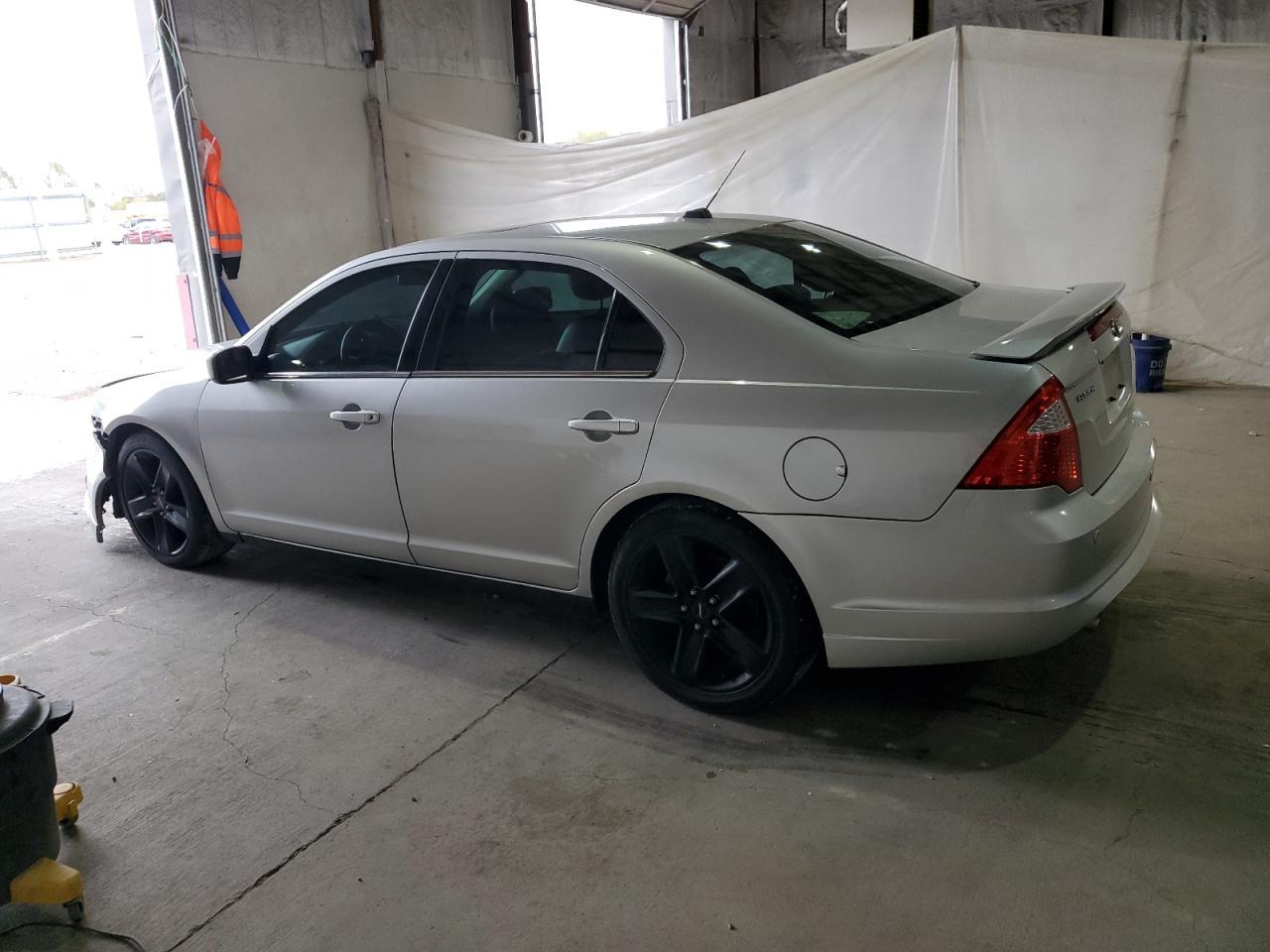 2011 FORD FUSION