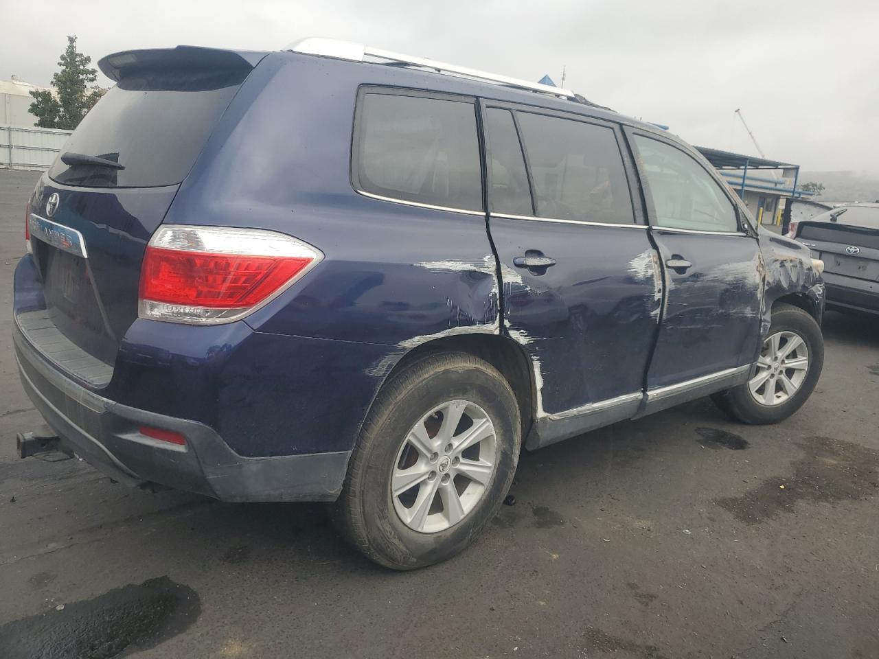 2013 TOYOTA HIGHLANDER