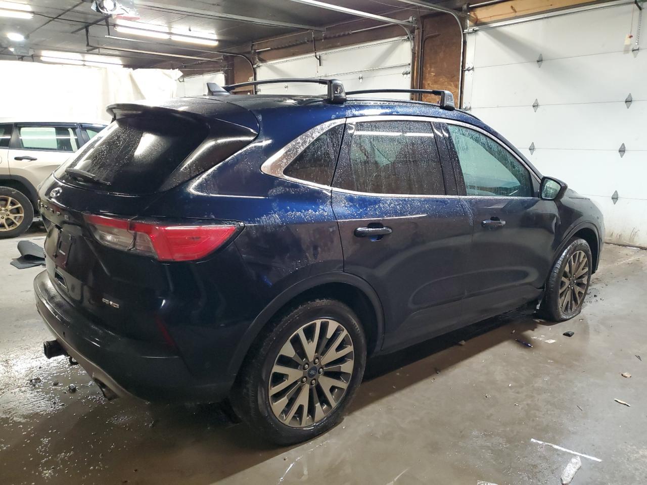 2021 FORD ESCAPE