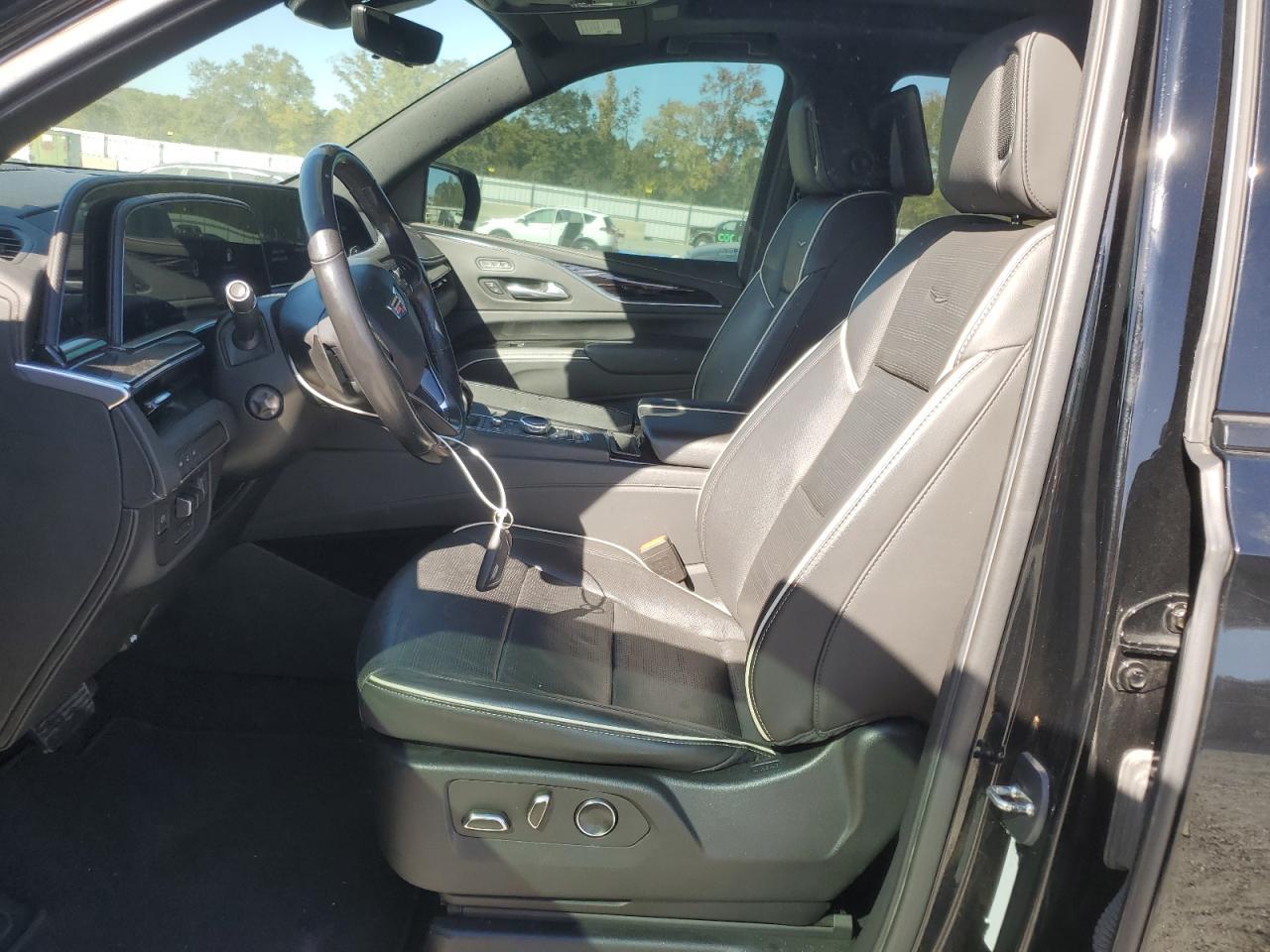 2021 CADILLAC ESCALADE