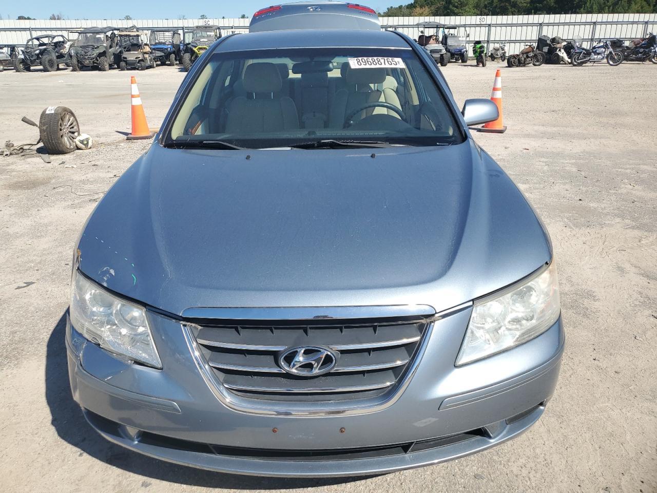 2010 HYUNDAI SONATA