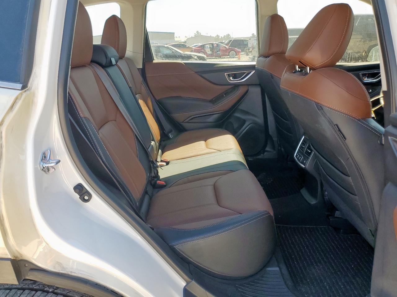 2024 SUBARU FORESTER