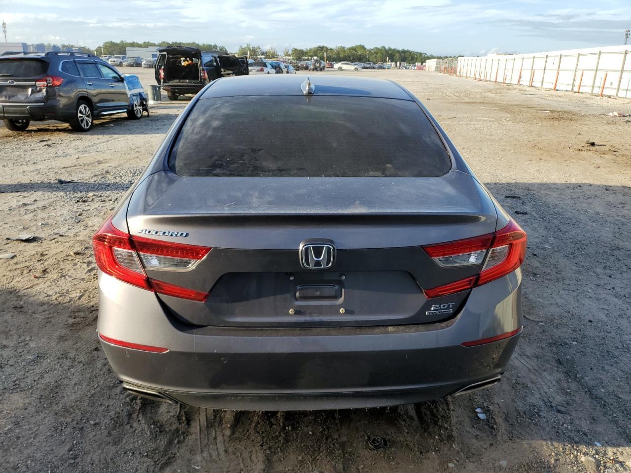 2018 HONDA ACCORD