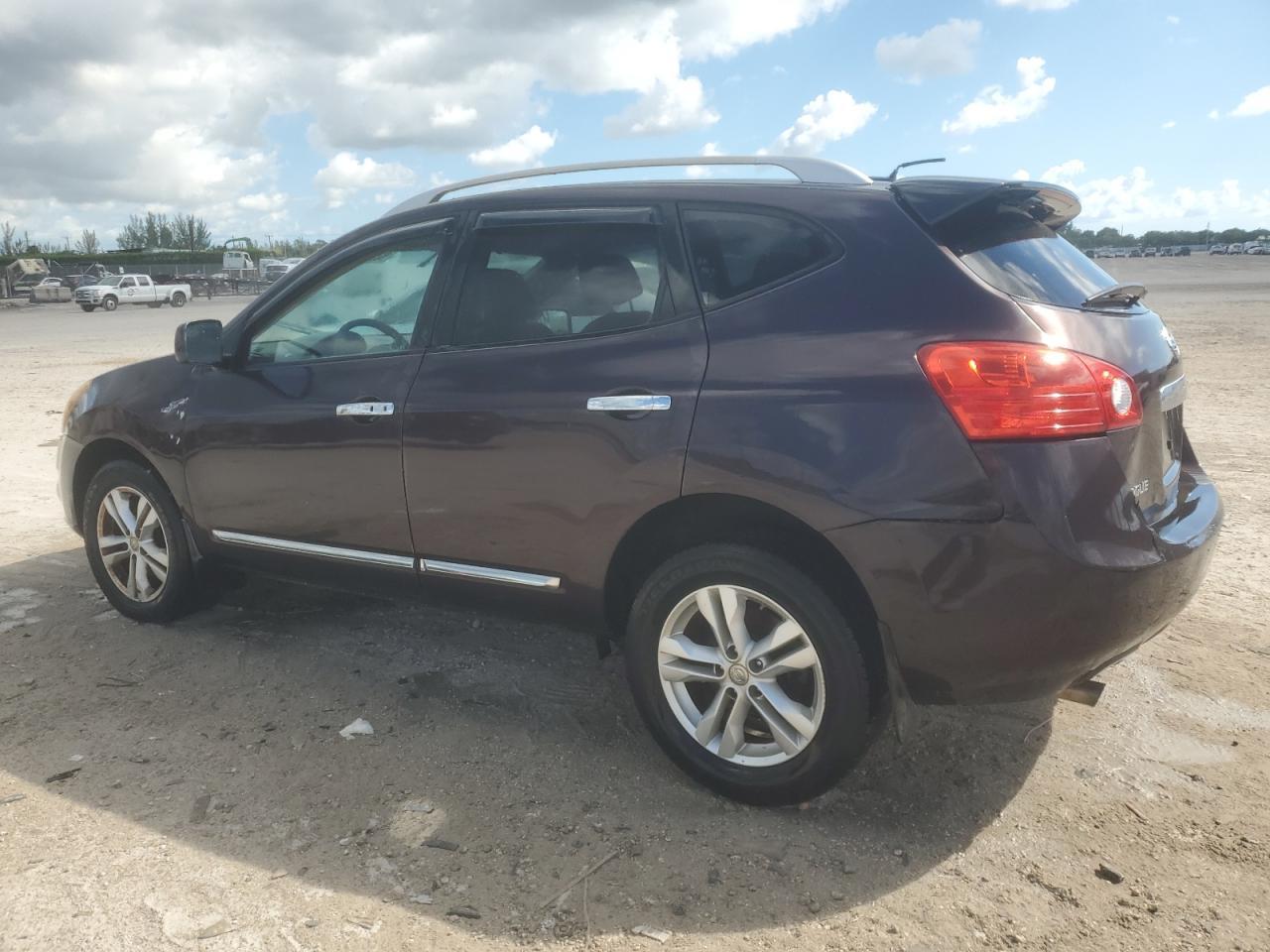 2013 NISSAN ROGUE