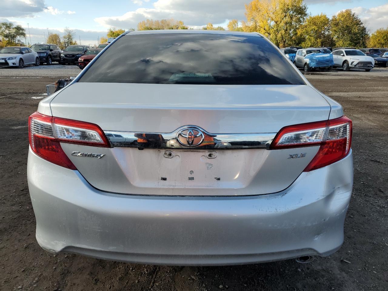 2012 TOYOTA CAMRY