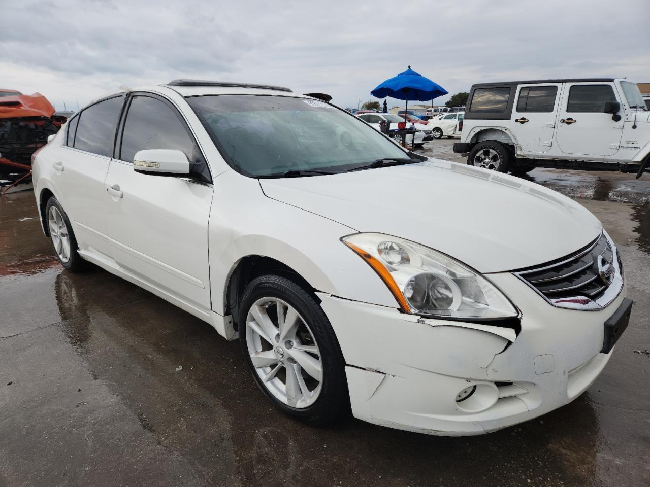 2010 NISSAN ALTIMA