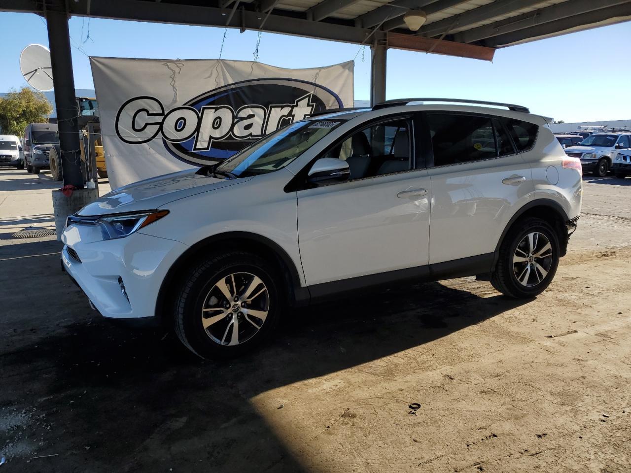 2017 TOYOTA RAV4