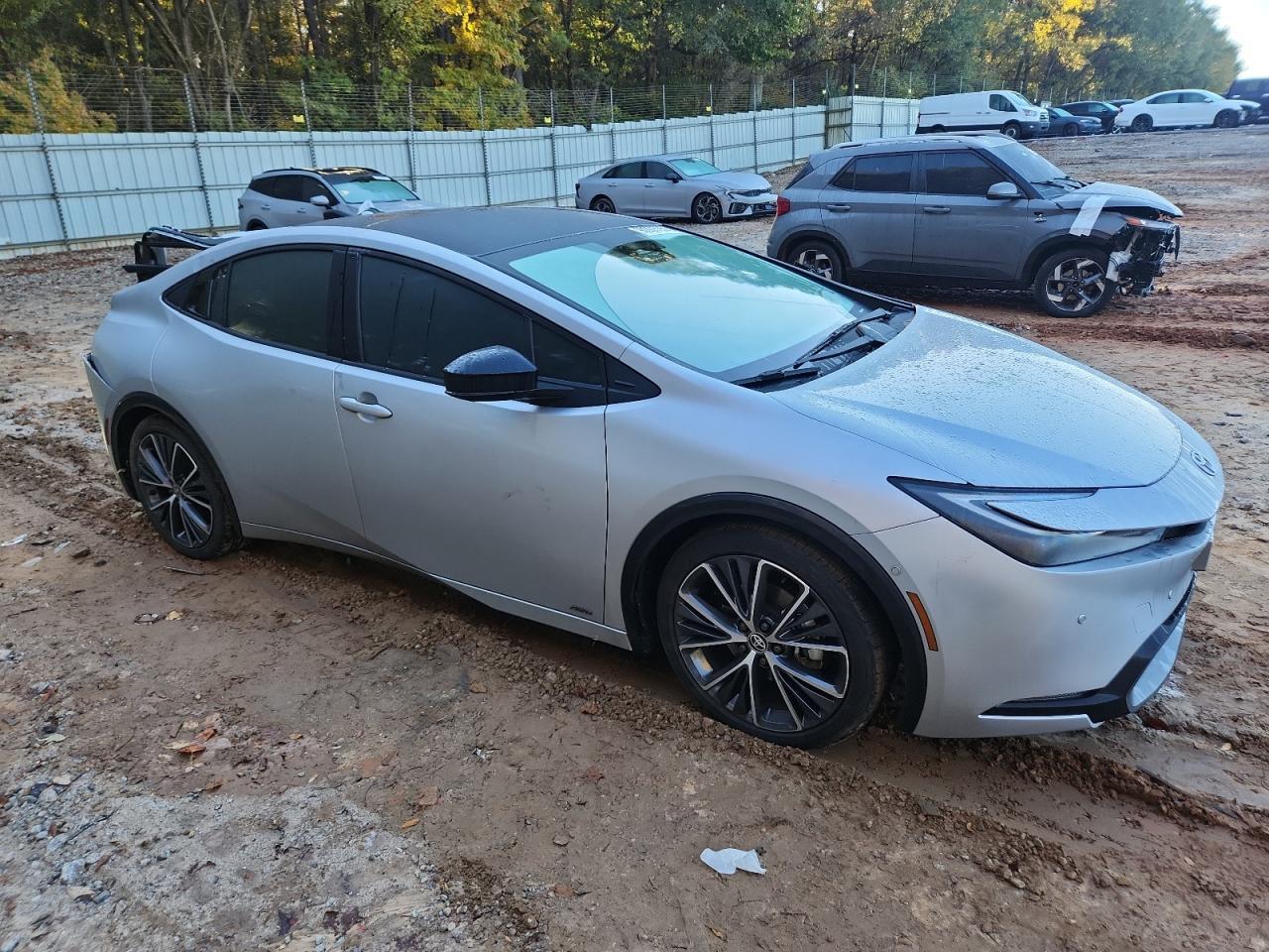 2023 TOYOTA PRIUS