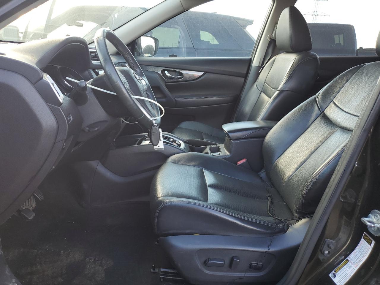 2015 NISSAN ROGUE