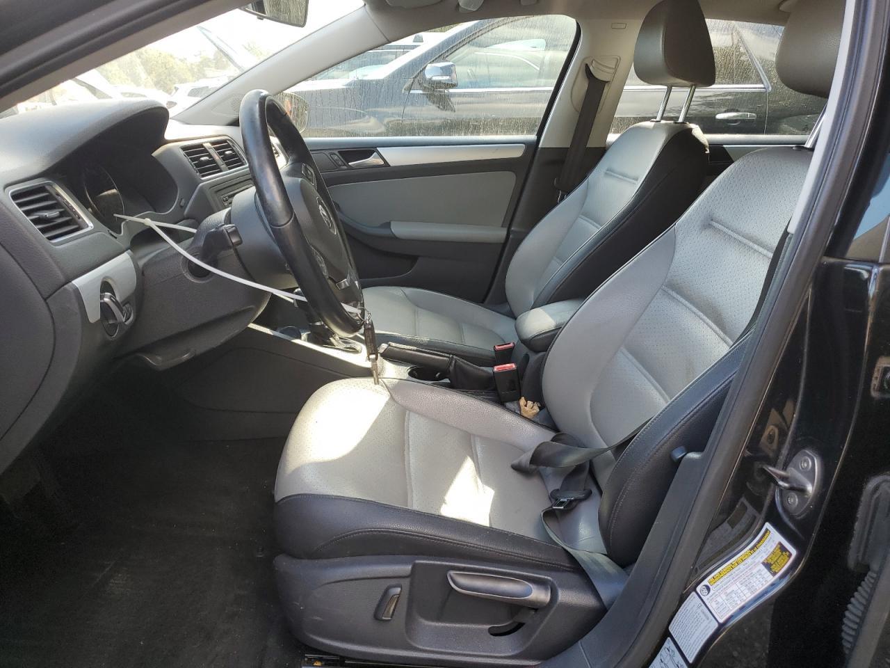 2014 VOLKSWAGEN JETTA
