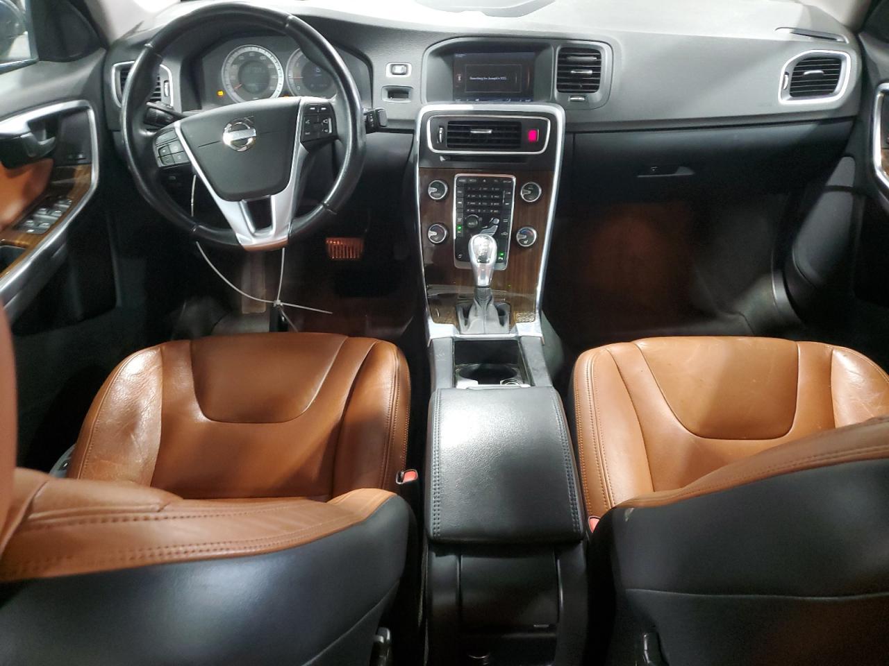 2013 VOLVO S60