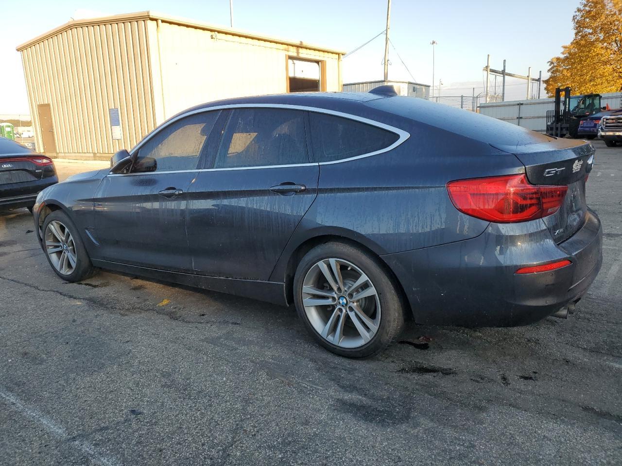 2018 BMW 3 SERIES