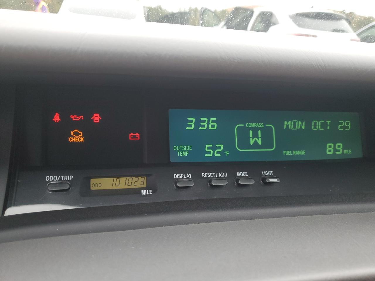 2001 TOYOTA Avalon
