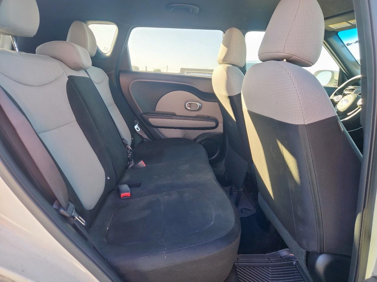 2017 KIA SOUL