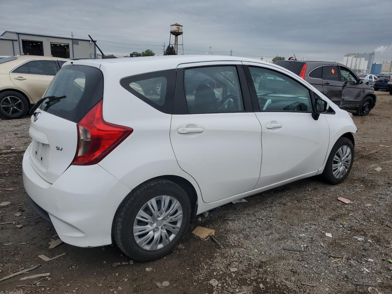 2017 NISSAN Versa Note