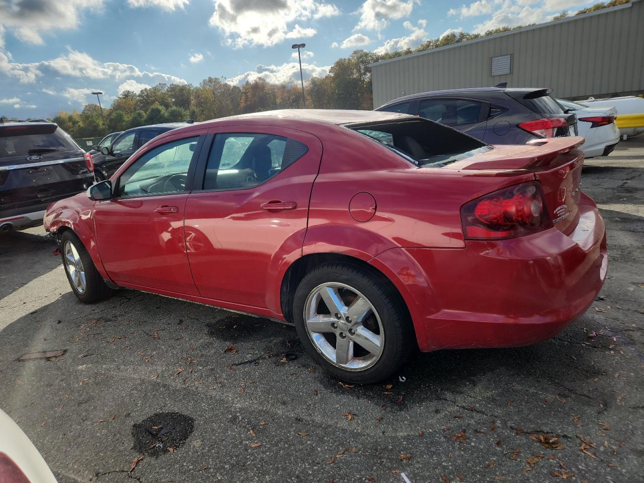 2013 DODGE Avenger