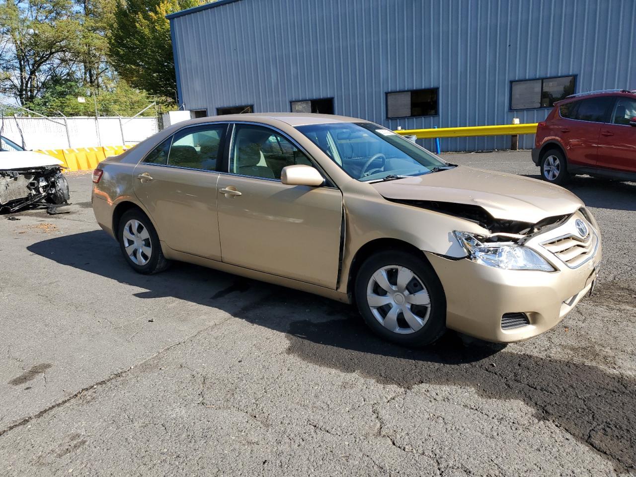 2010 TOYOTA CAMRY