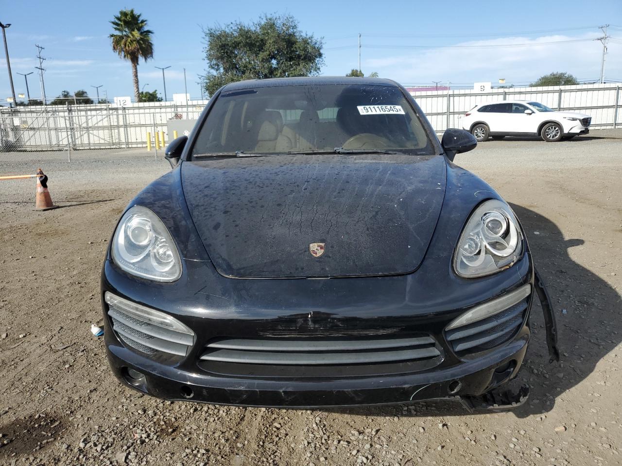 2011 PORSCHE CAYENNE