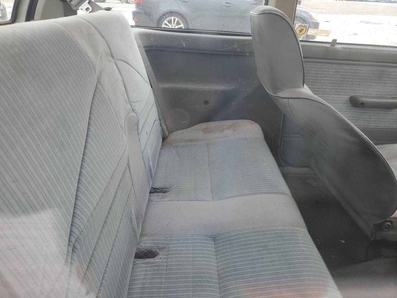 1992 FORD Festiva