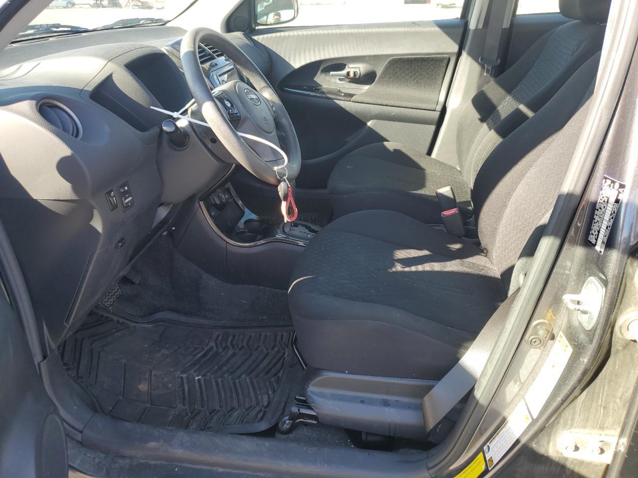 2009 TOYOTA SCION