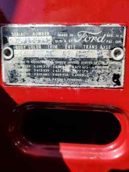 1957 FORD Fairlane