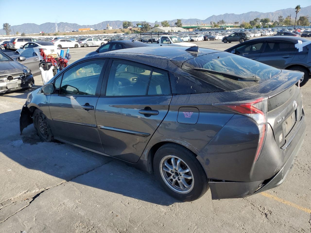 2017 TOYOTA PRIUS