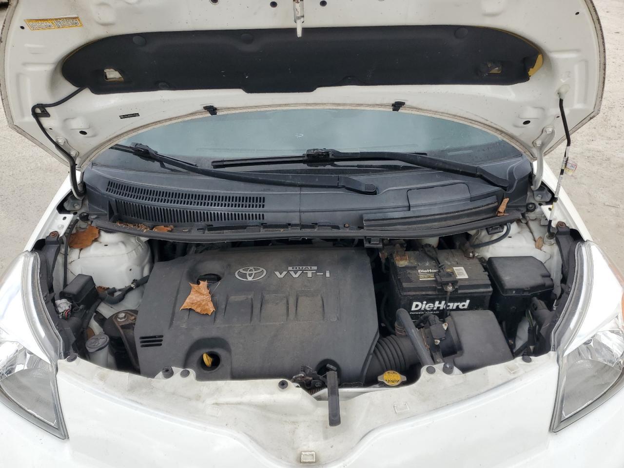 2010 TOYOTA SCION