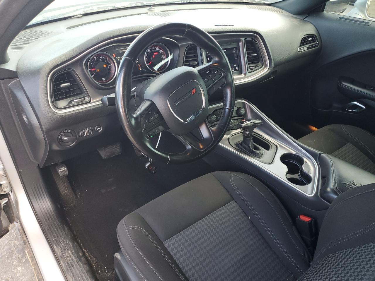 2019 DODGE Challenger