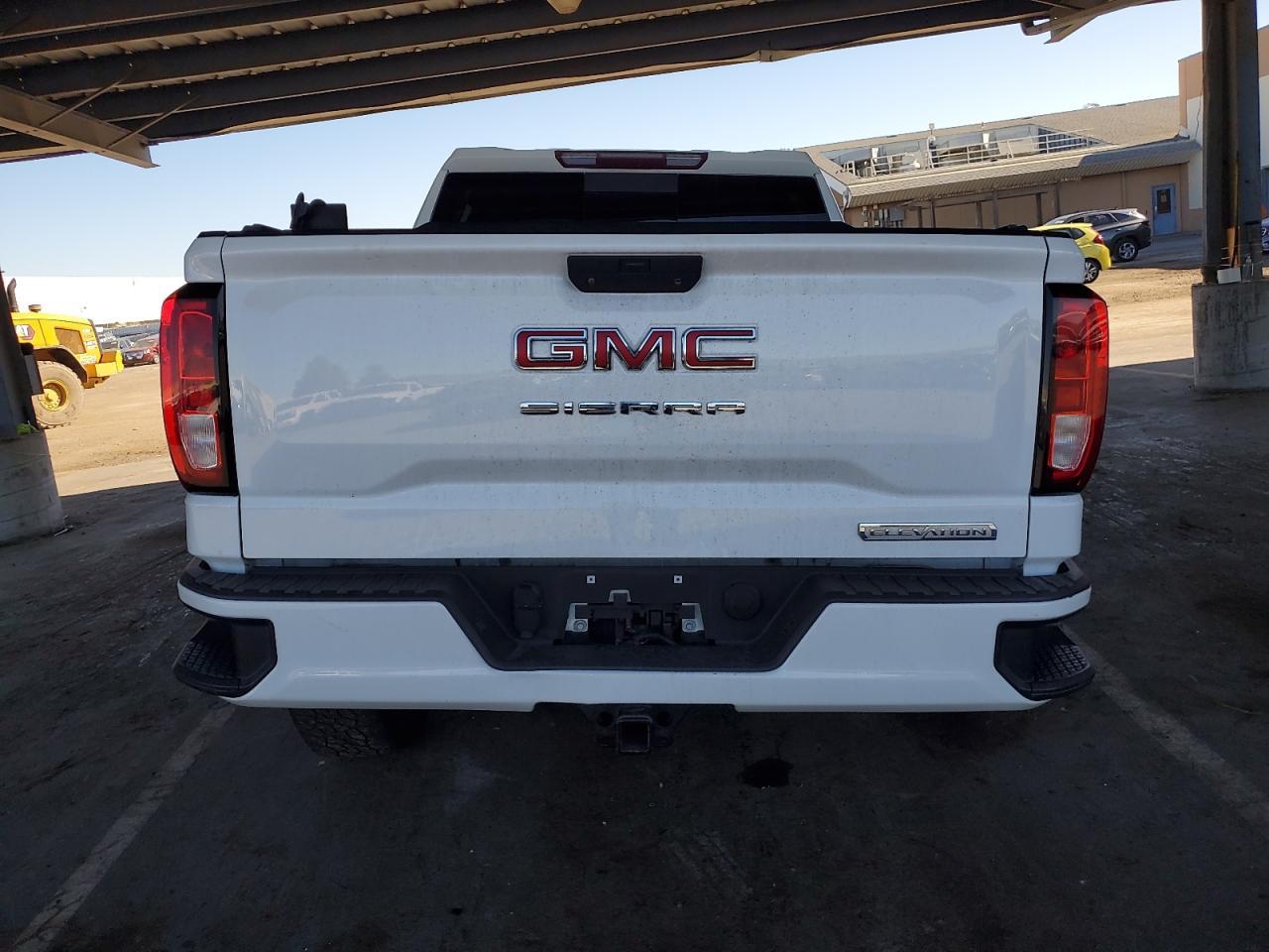 2020 GMC Sierra