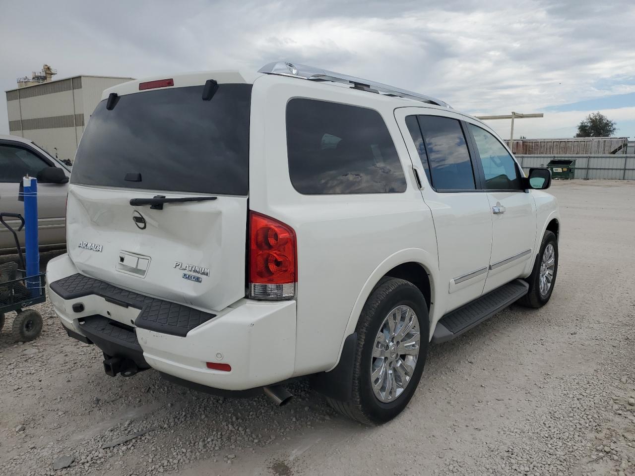 2015 NISSAN Armada