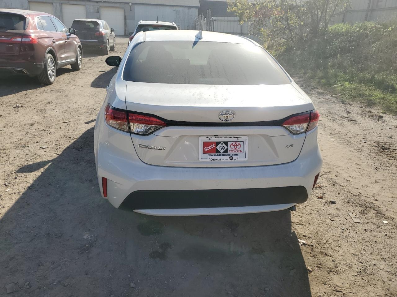 2021 TOYOTA COROLLA