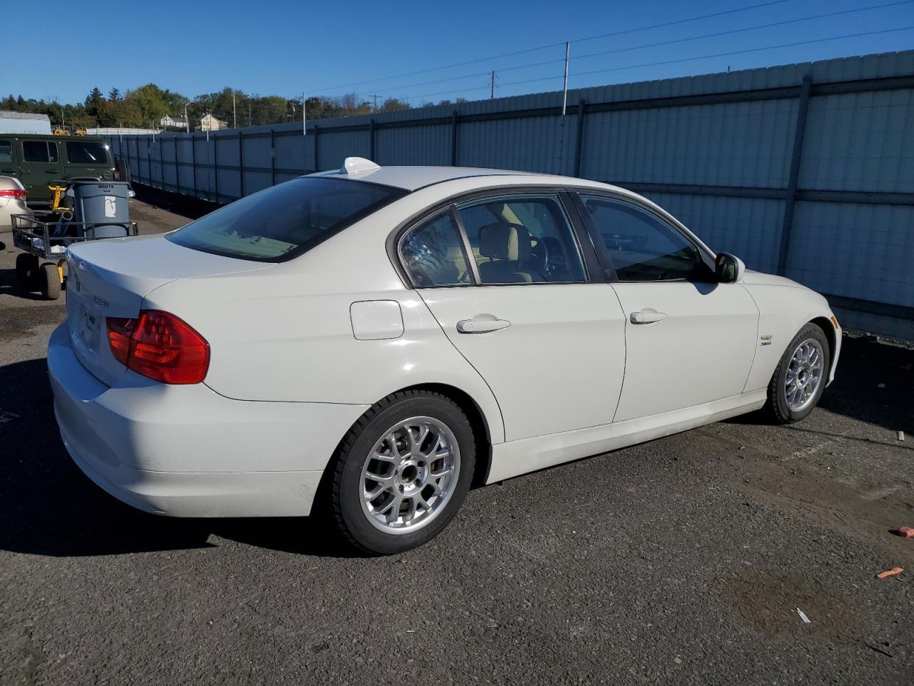 2010 BMW 3 SERIES