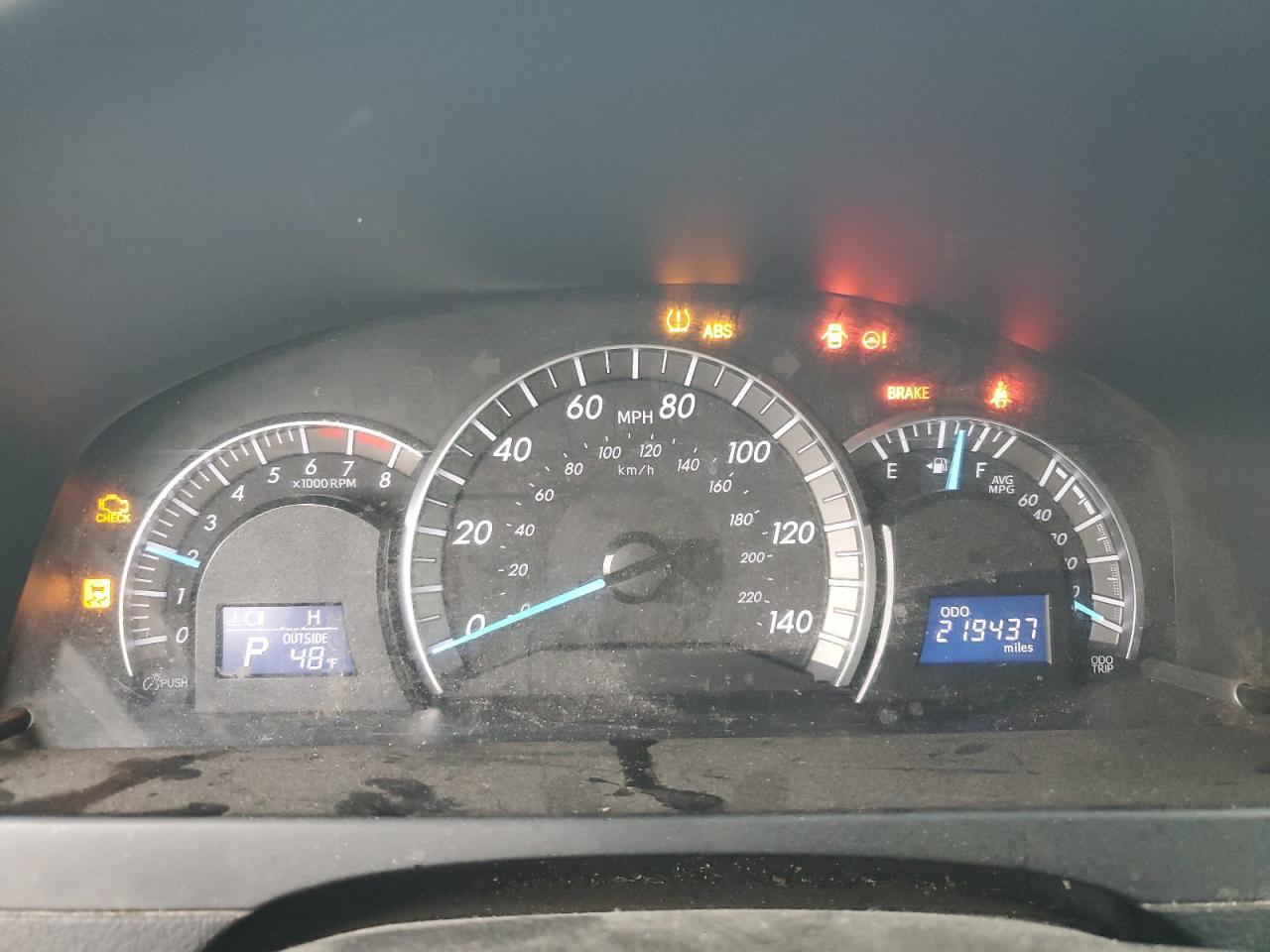 2014 TOYOTA CAMRY