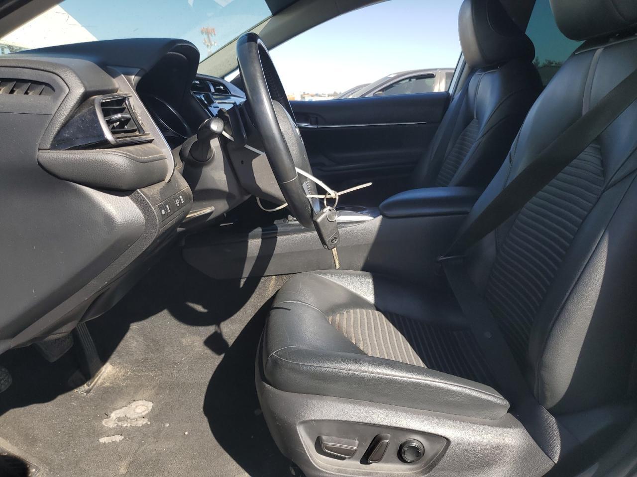 2020 TOYOTA CAMRY