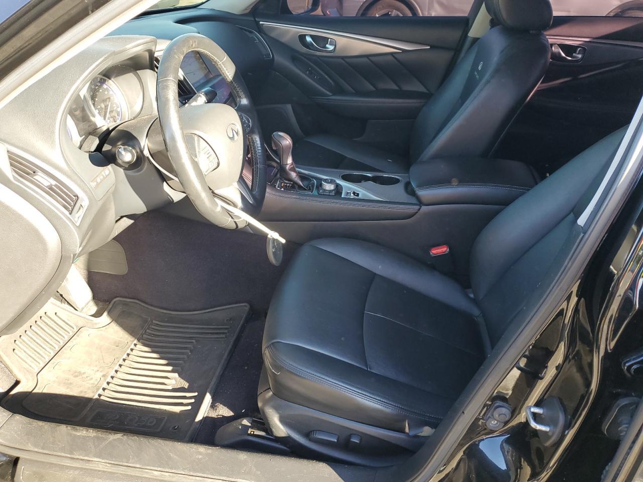 2014 INFINITI Q50