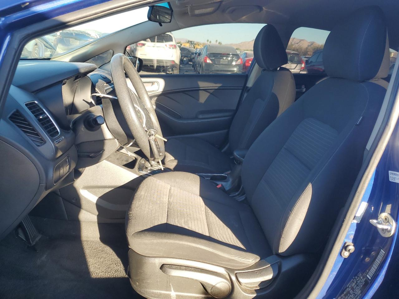 2017 KIA FORTE