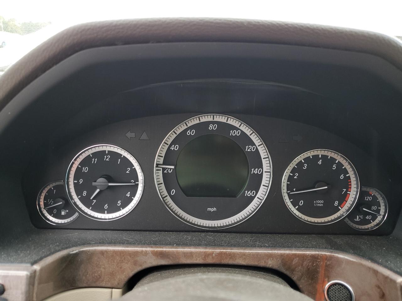 2011 MERCEDES-BENZ E-Class