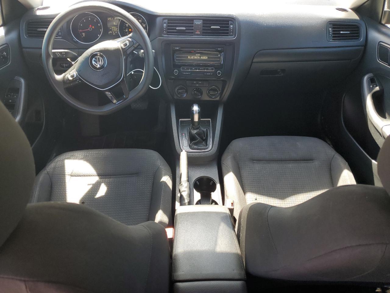 2015 VOLKSWAGEN JETTA
