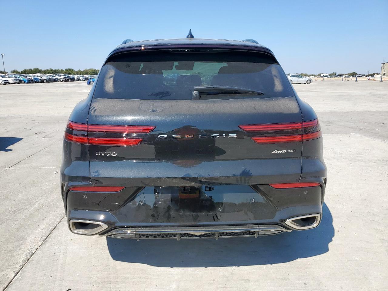 2026 GENESIS GV70