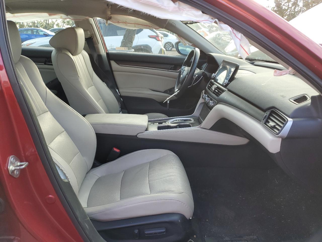 2018 HONDA ACCORD