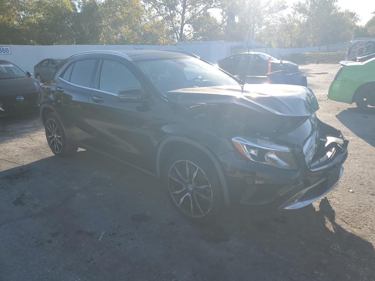 2017 MERCEDES-BENZ GLA-Class