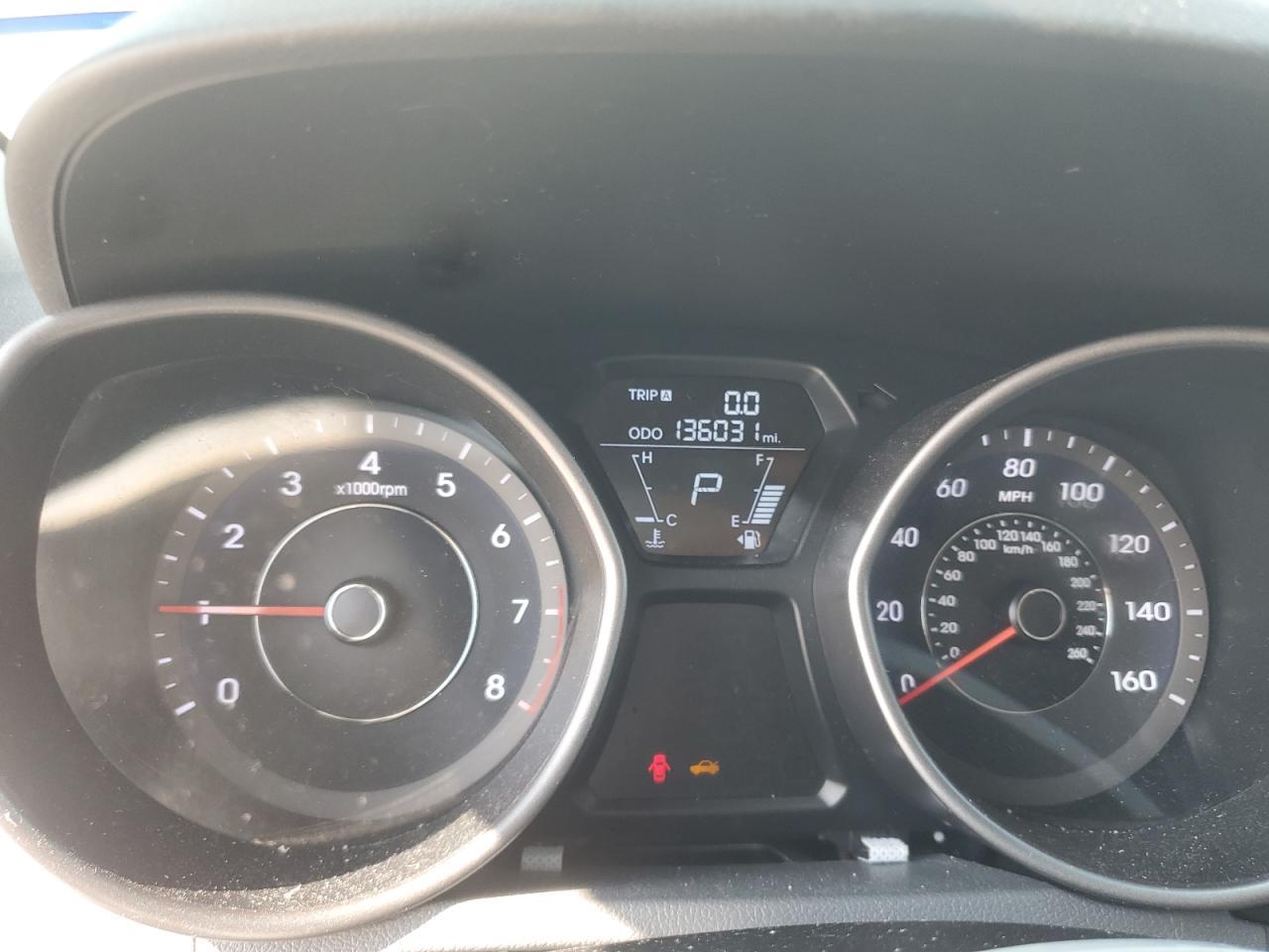 2013 HYUNDAI ELANTRA