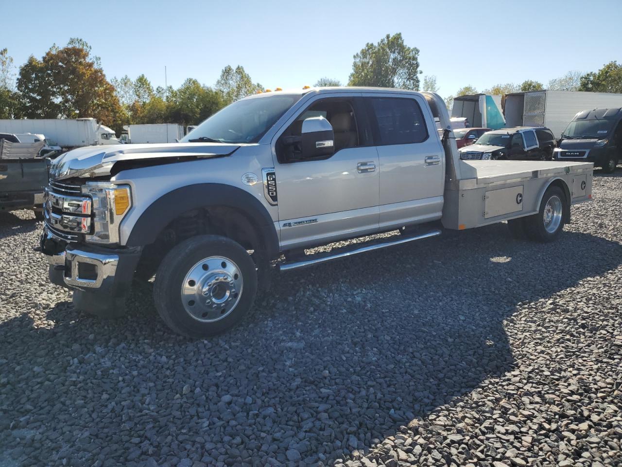 2017 FORD F-550