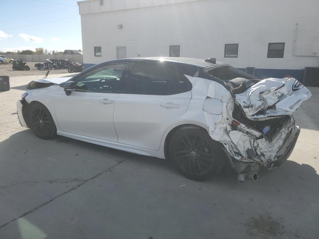 2023 TOYOTA CAMRY