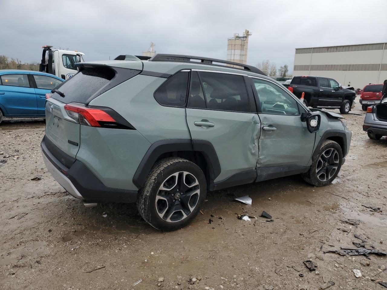 2021 TOYOTA RAV4
