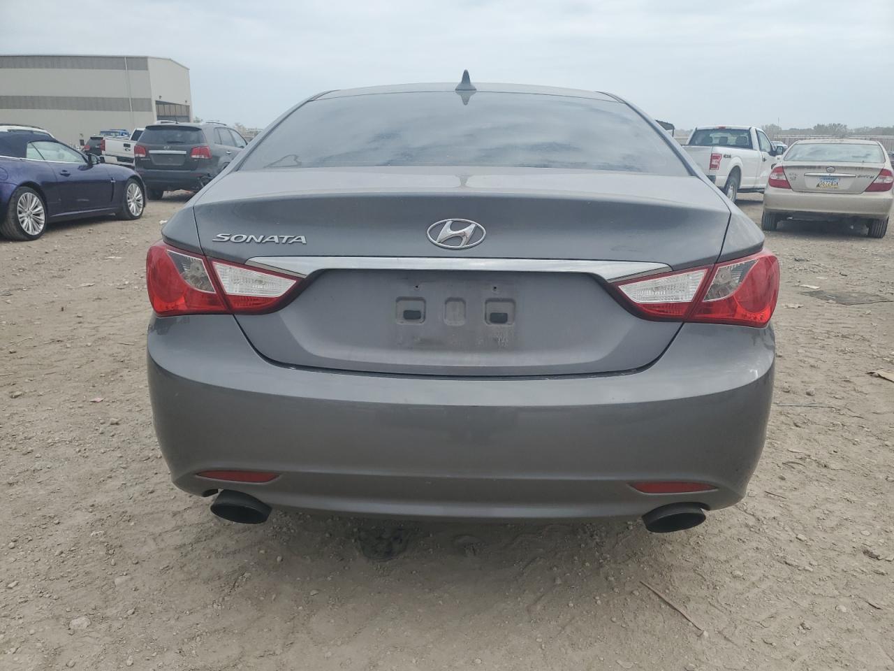 2011 HYUNDAI SONATA