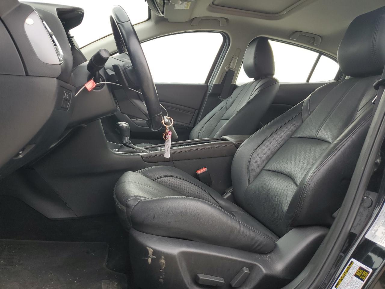 2018 MAZDA 3